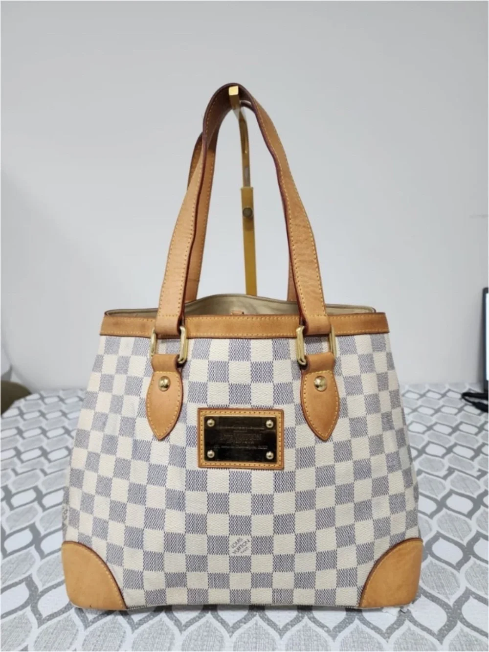 Authentic Louis Vuitton Damier Azur Hampstead PM Shoulder Bag Brown/Beige - Picture 1 of 14
